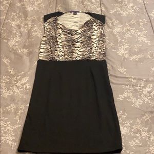 Scoop neck dress
